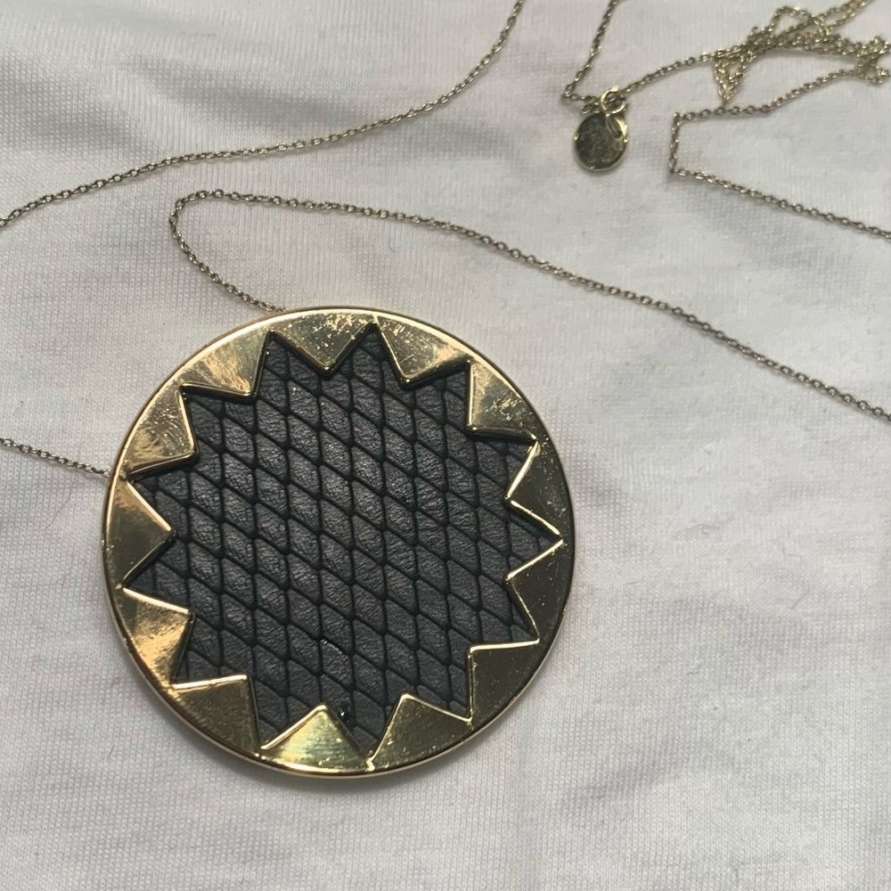 House of Harlow Necklace